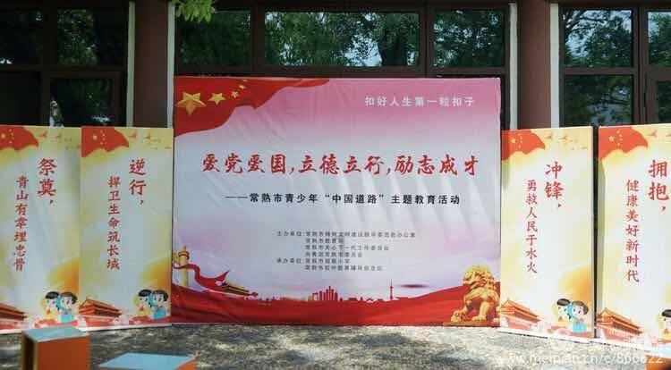 观山湖灯会庙市开市啦!下班快来逛吃逛吃~